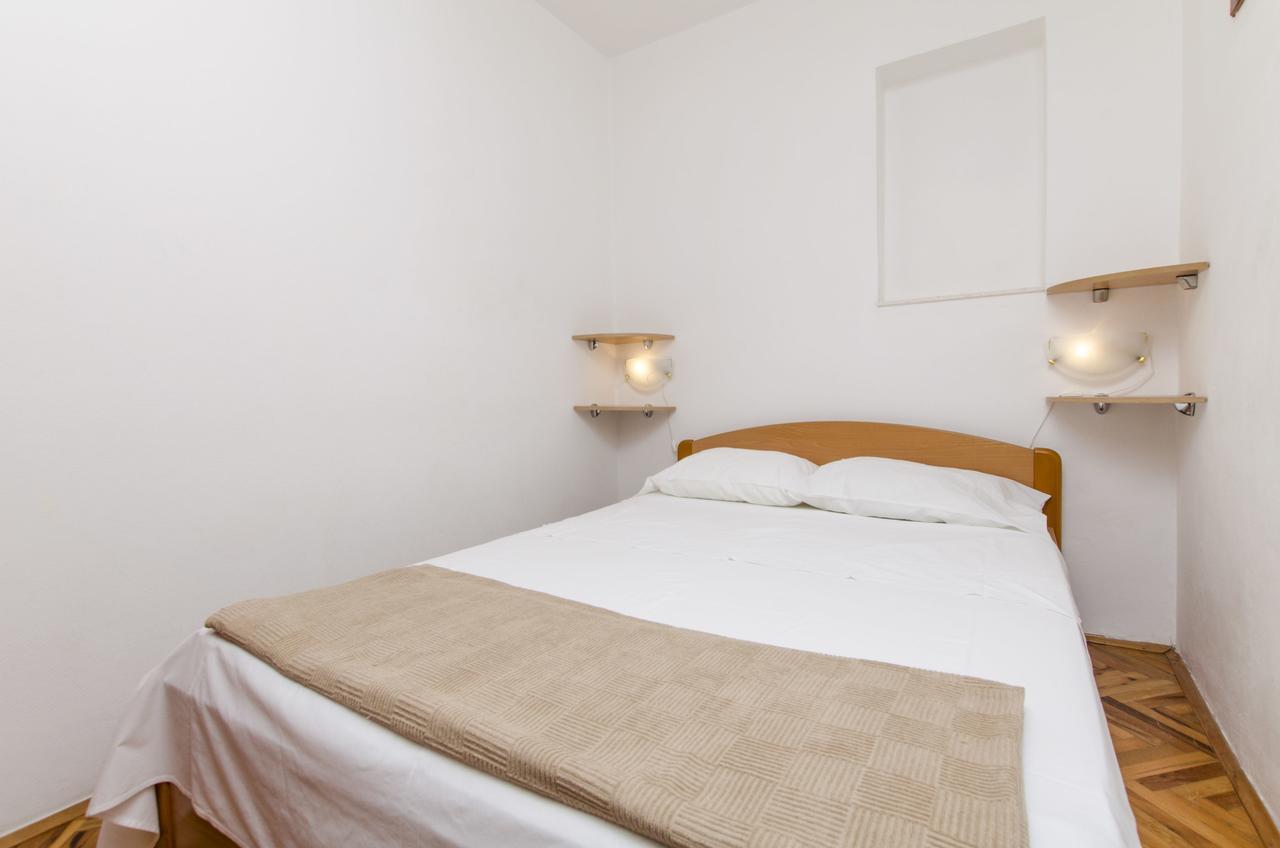 Apartment Danijela Primosten Ngoại thất bức ảnh