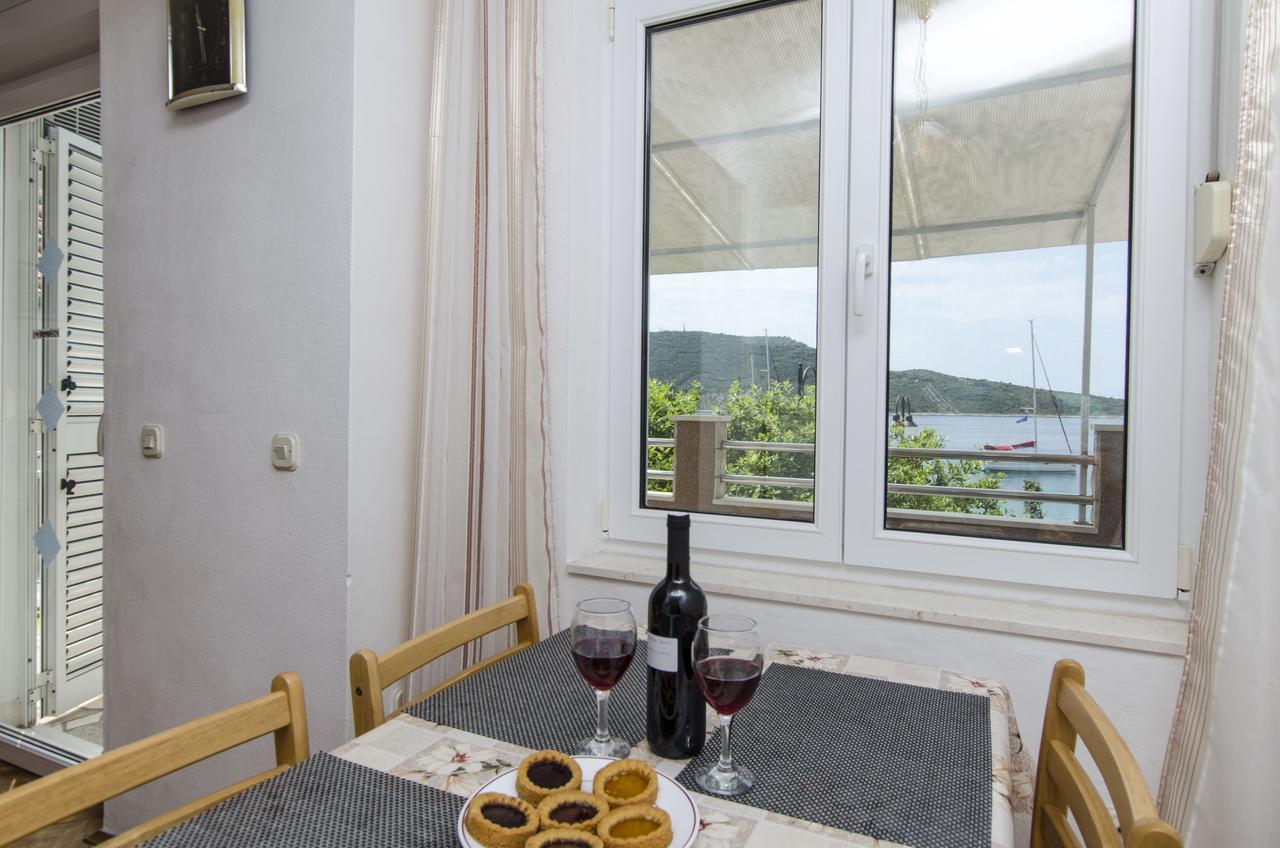 Apartment Danijela Primosten Ngoại thất bức ảnh