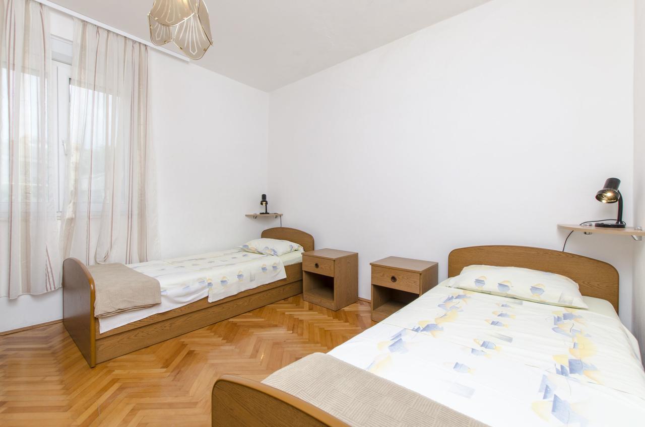 Apartment Danijela Primosten Ngoại thất bức ảnh