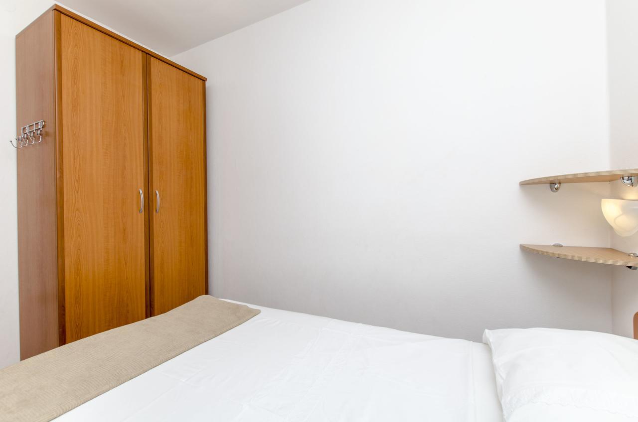 Apartment Danijela Primosten Ngoại thất bức ảnh